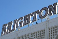 /album/galeria-de-fotos/brighton-pier-sign-jpg/